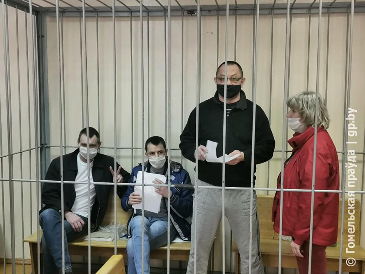 Четыре обвиняемых сегодня предстали перед судом