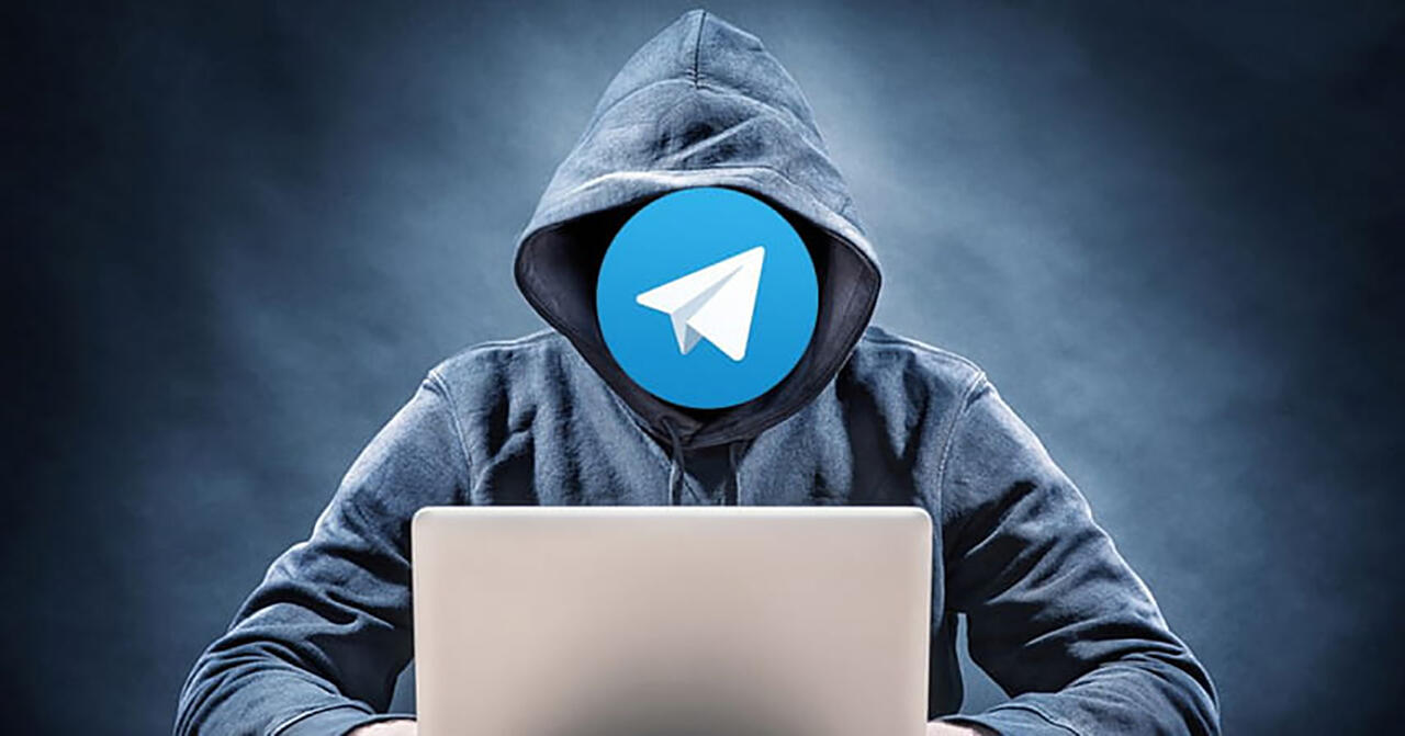 Телеграм-канал может признаваться как экстремистским материалом, так экстремистским формированием. В первом случае подписчикам грозит административная ответственность, во втором — уголовная