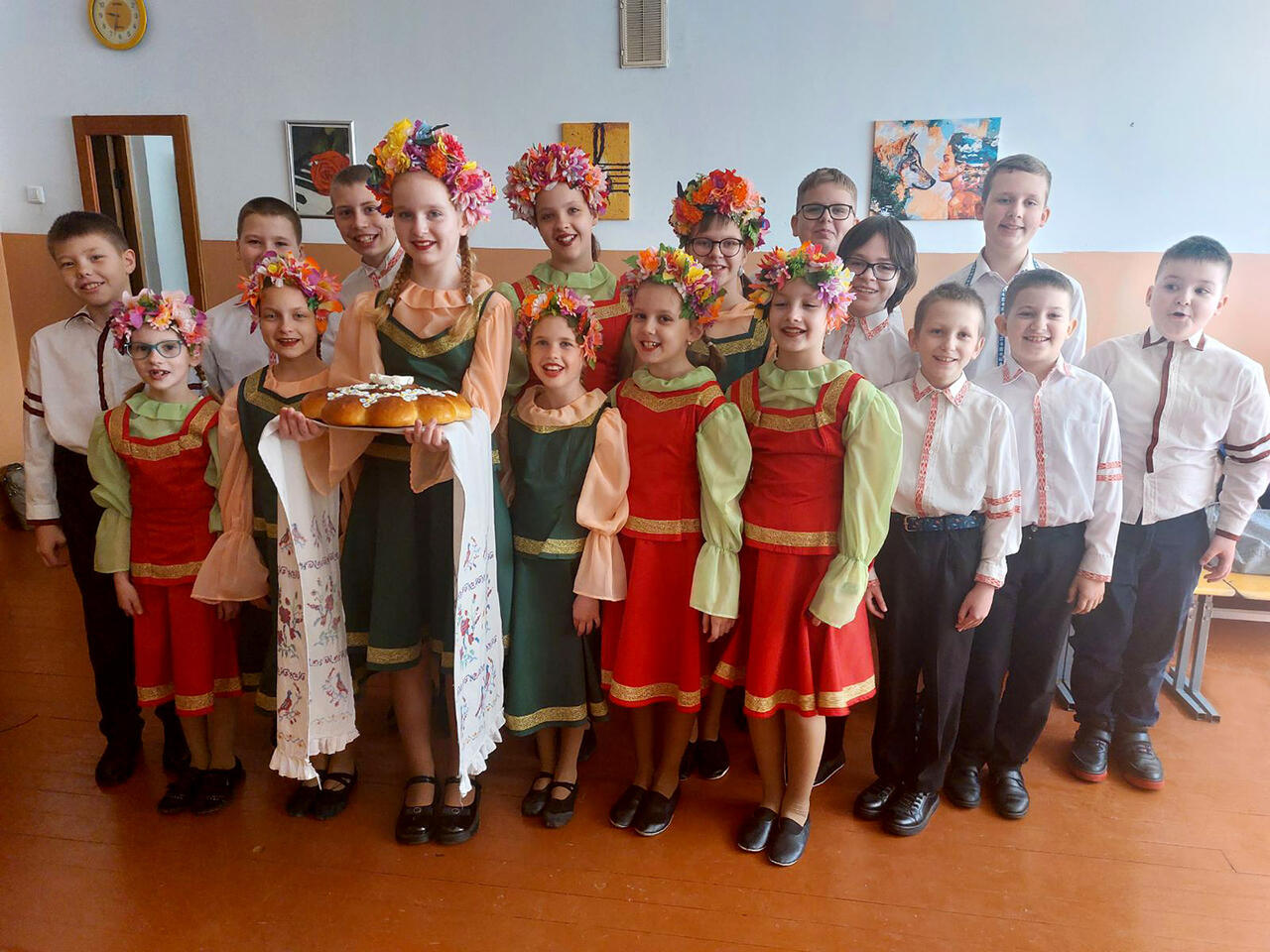 Хор народной песни «Зорачкі»