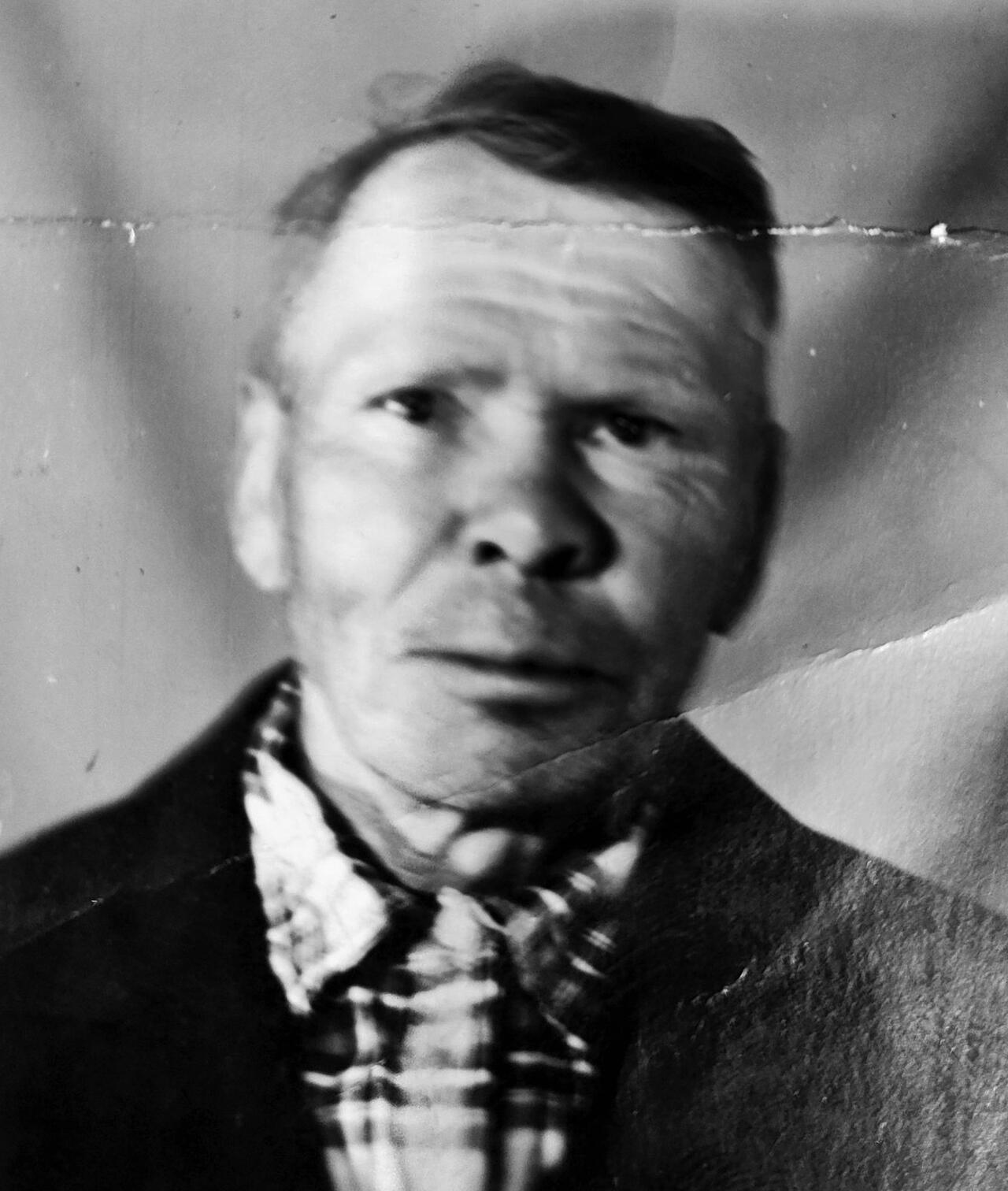 Андрей Петров
