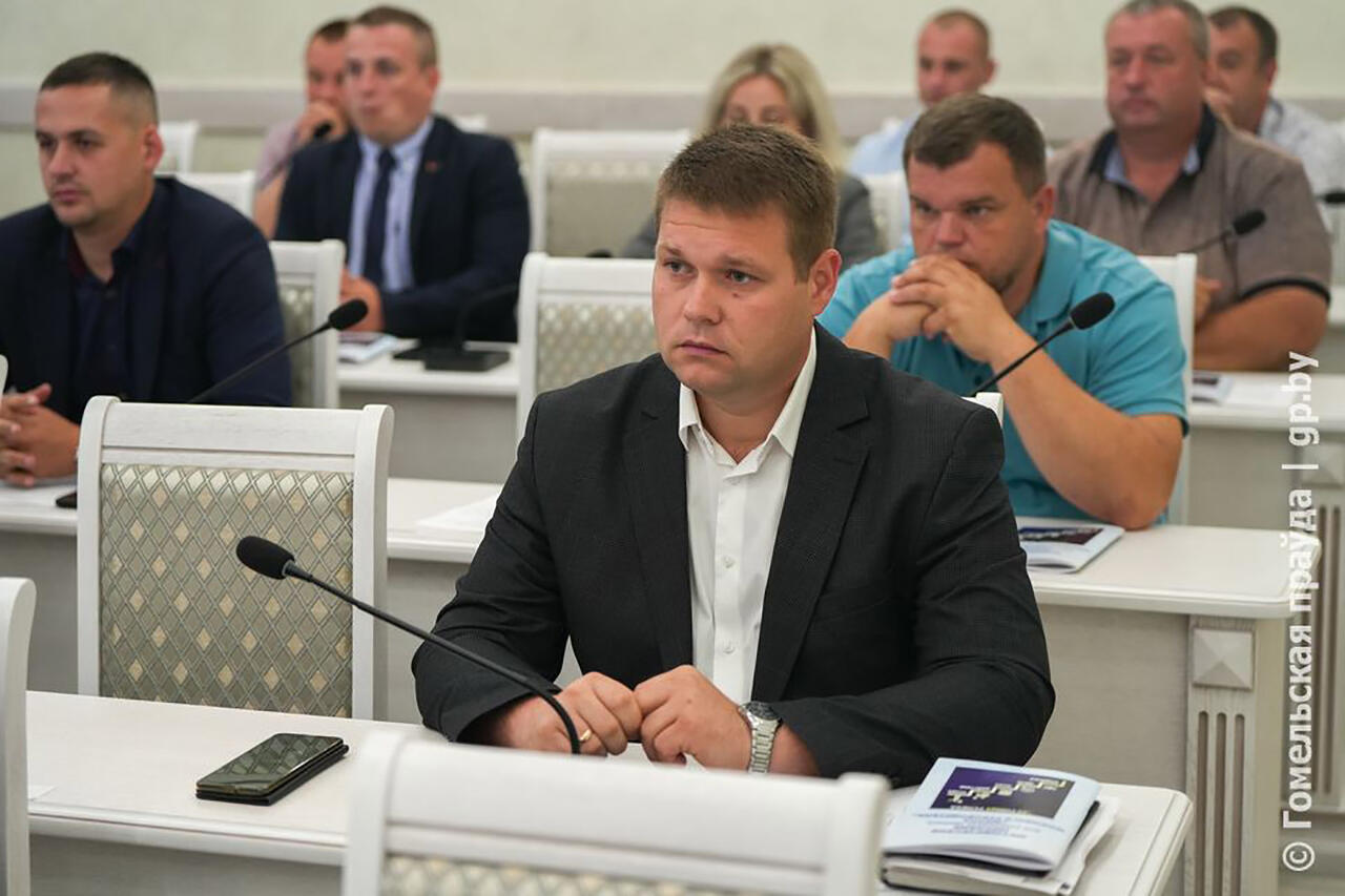 Из 73 выпускников «Школы молодого руководителя АПК» треть уже возглавляют сельхозпредприятия, остальные либо руководят подразделениями, либо состоят в резерве
