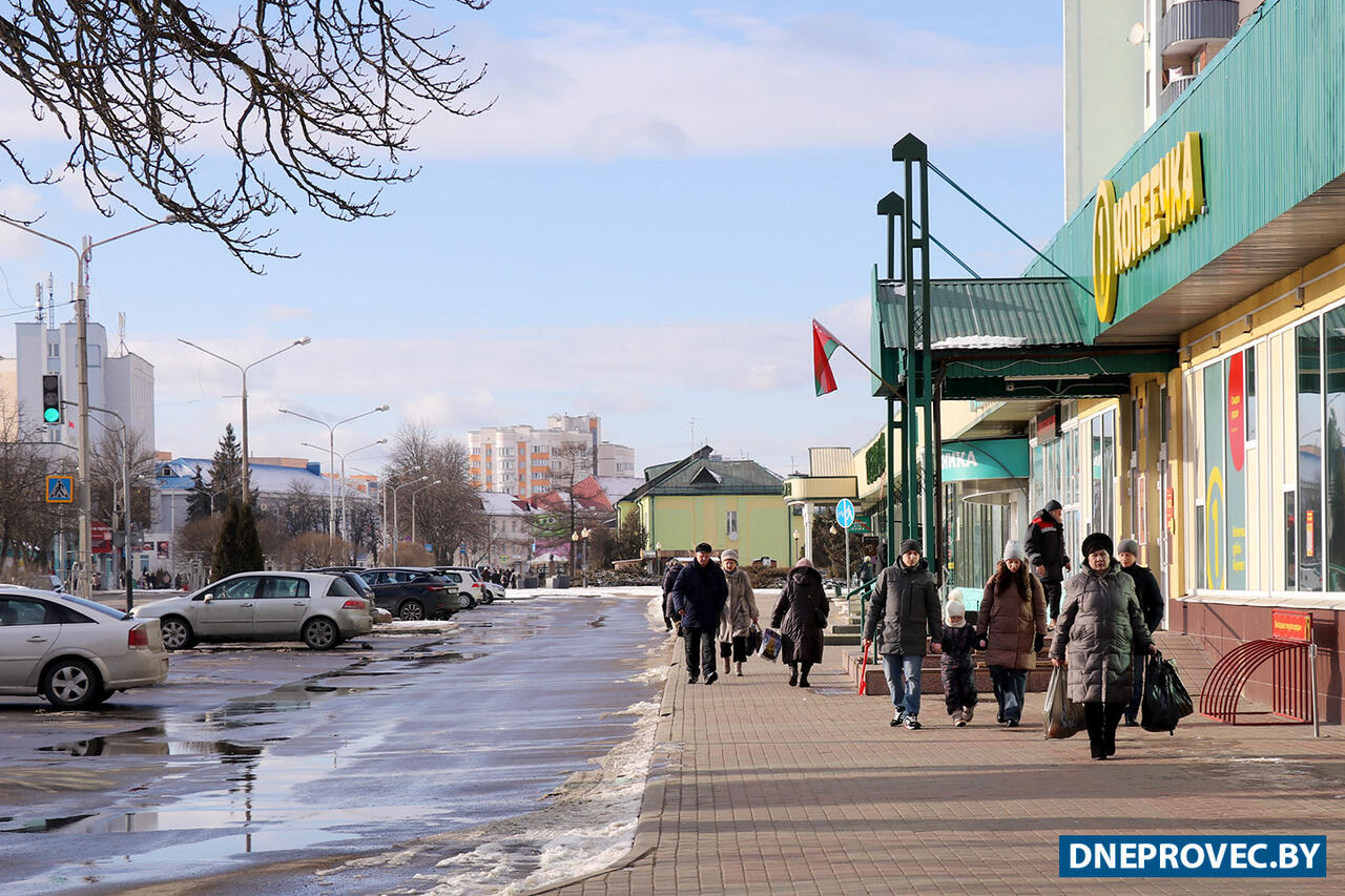 Ники КОТЛЯР, носит иллюстративный характер